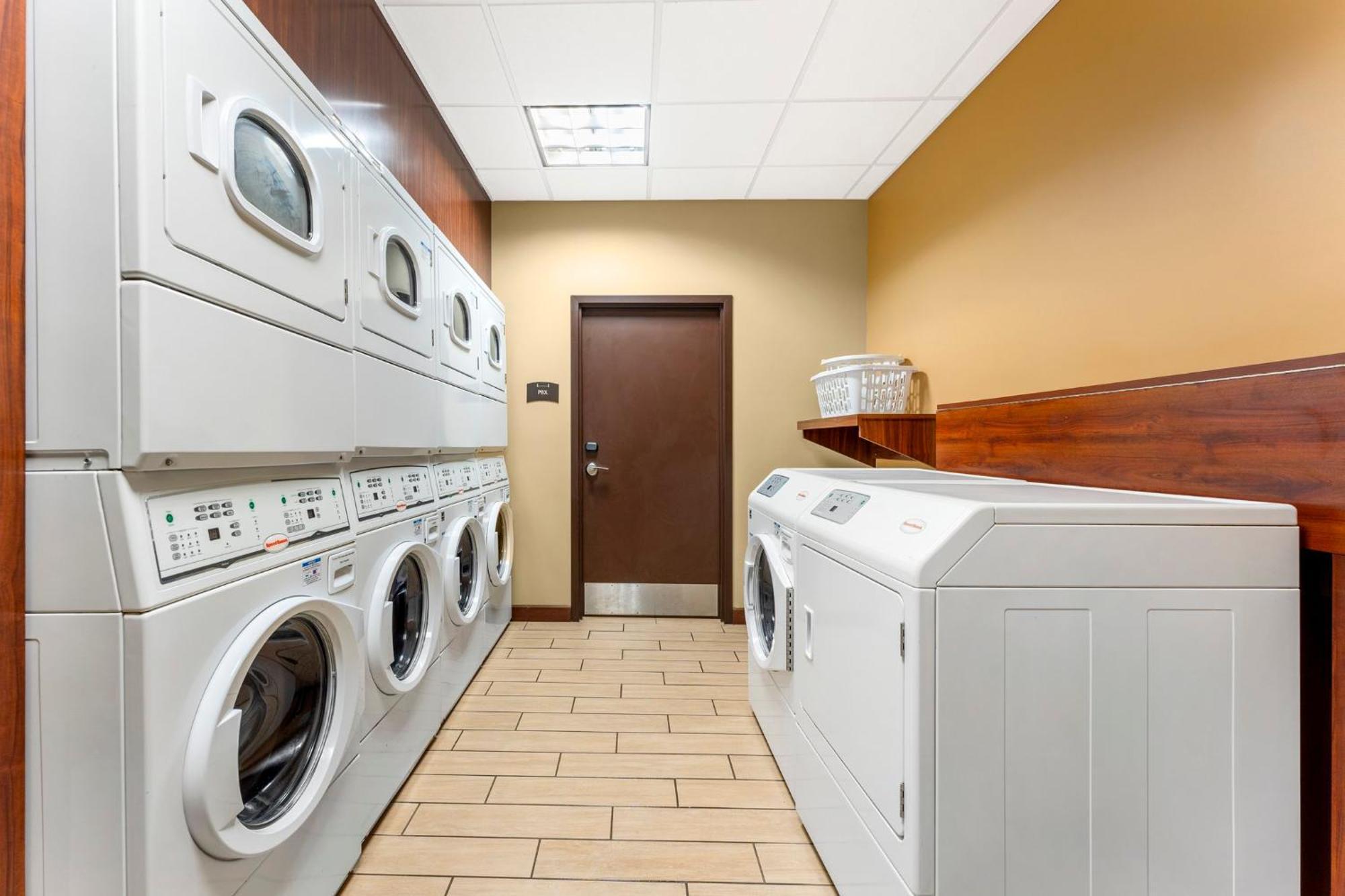 Staybridge Suites - Pittsburgh-Cranberry Township By Ihg Warrendale Luaran gambar